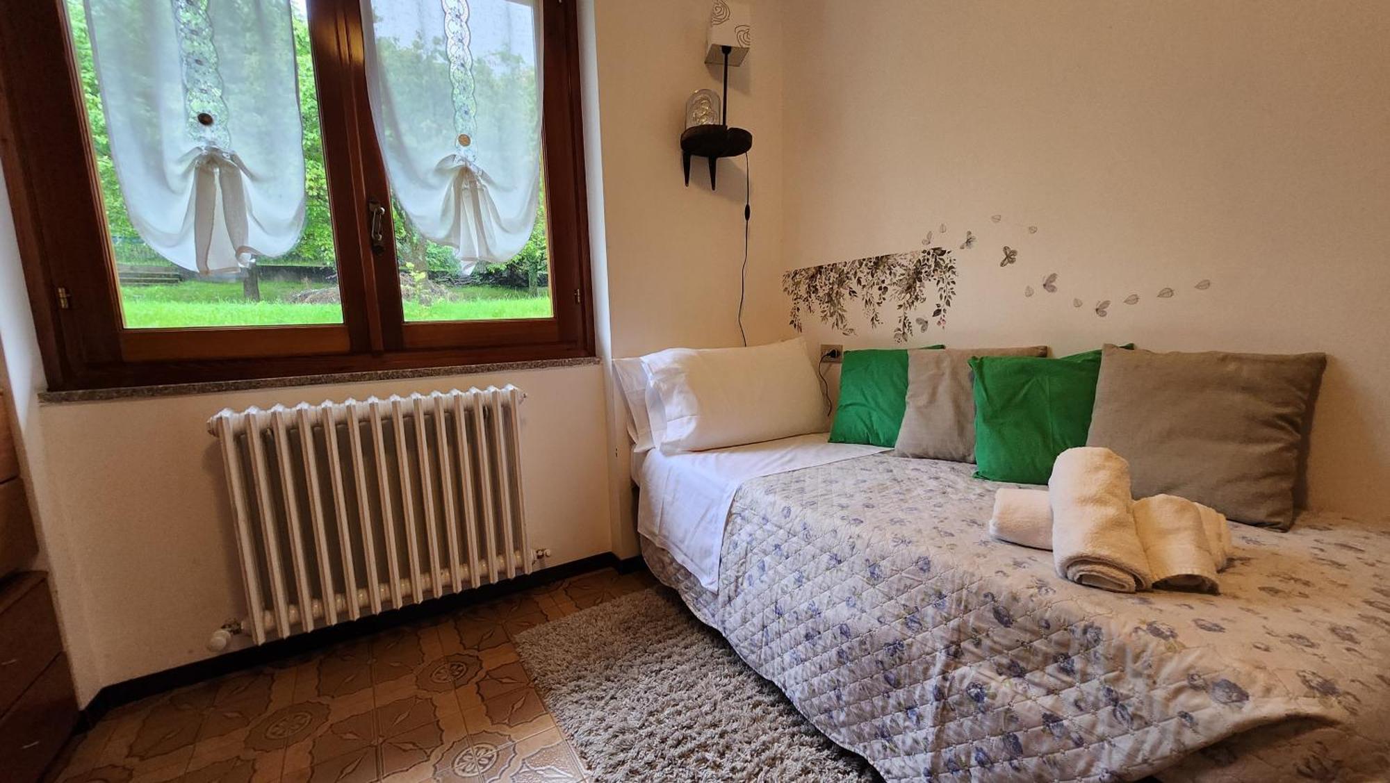 Apartment L'Ulivo Lake View Private Road 5 Kilometers From Varenna Lierna Exterior foto